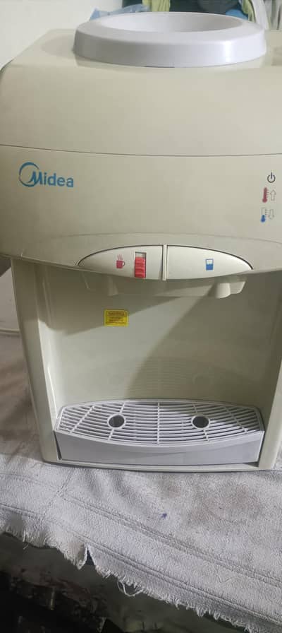 water dispenser in good condition. . .