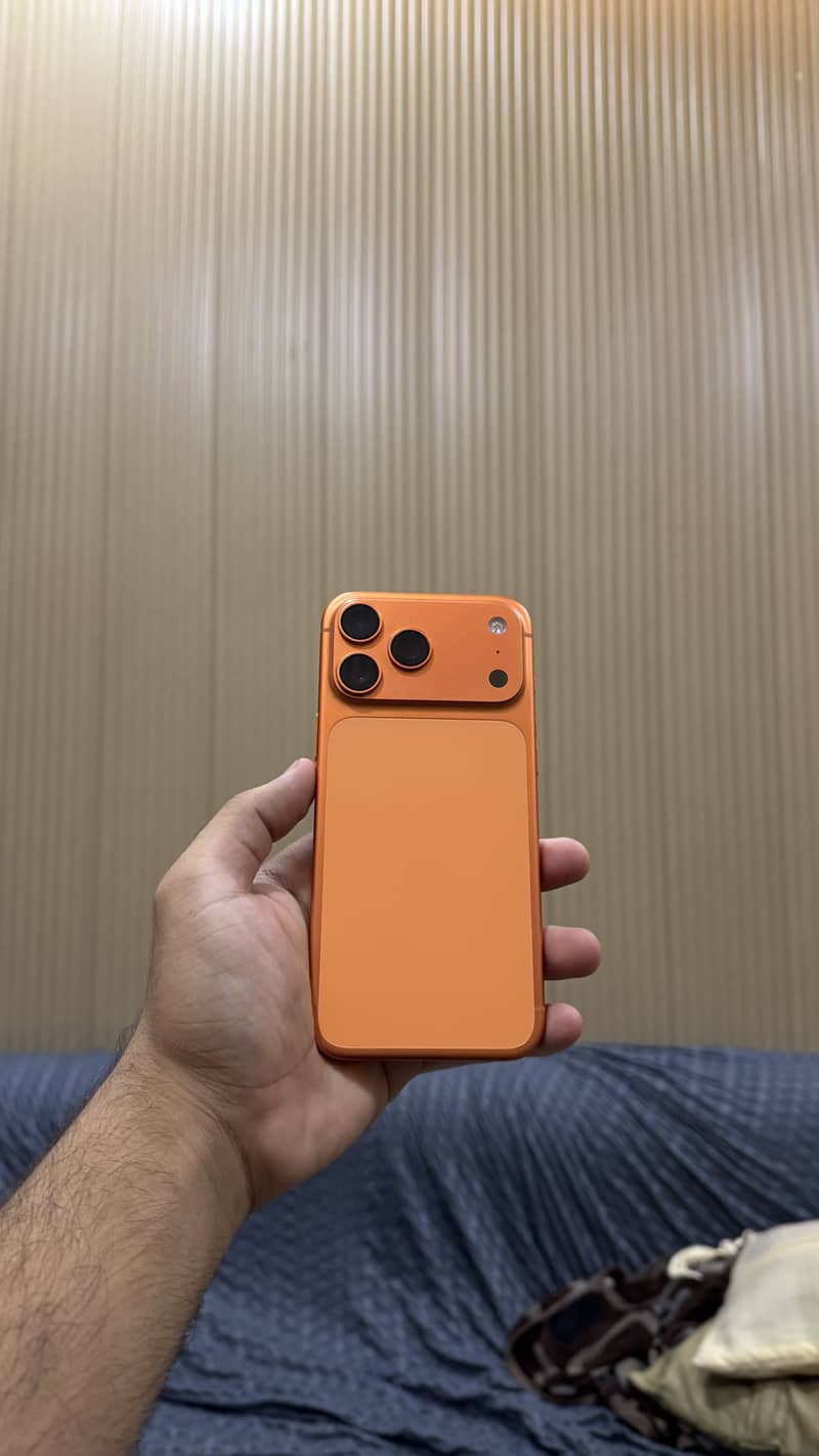 Apple iPhone 17 Pro Max 0