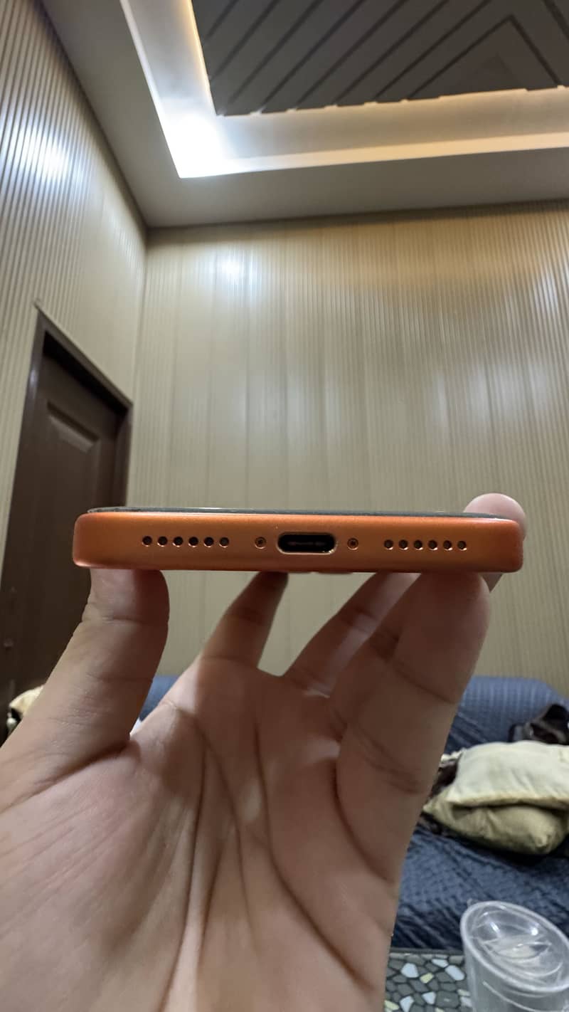 Apple iPhone 17 Pro Max 2