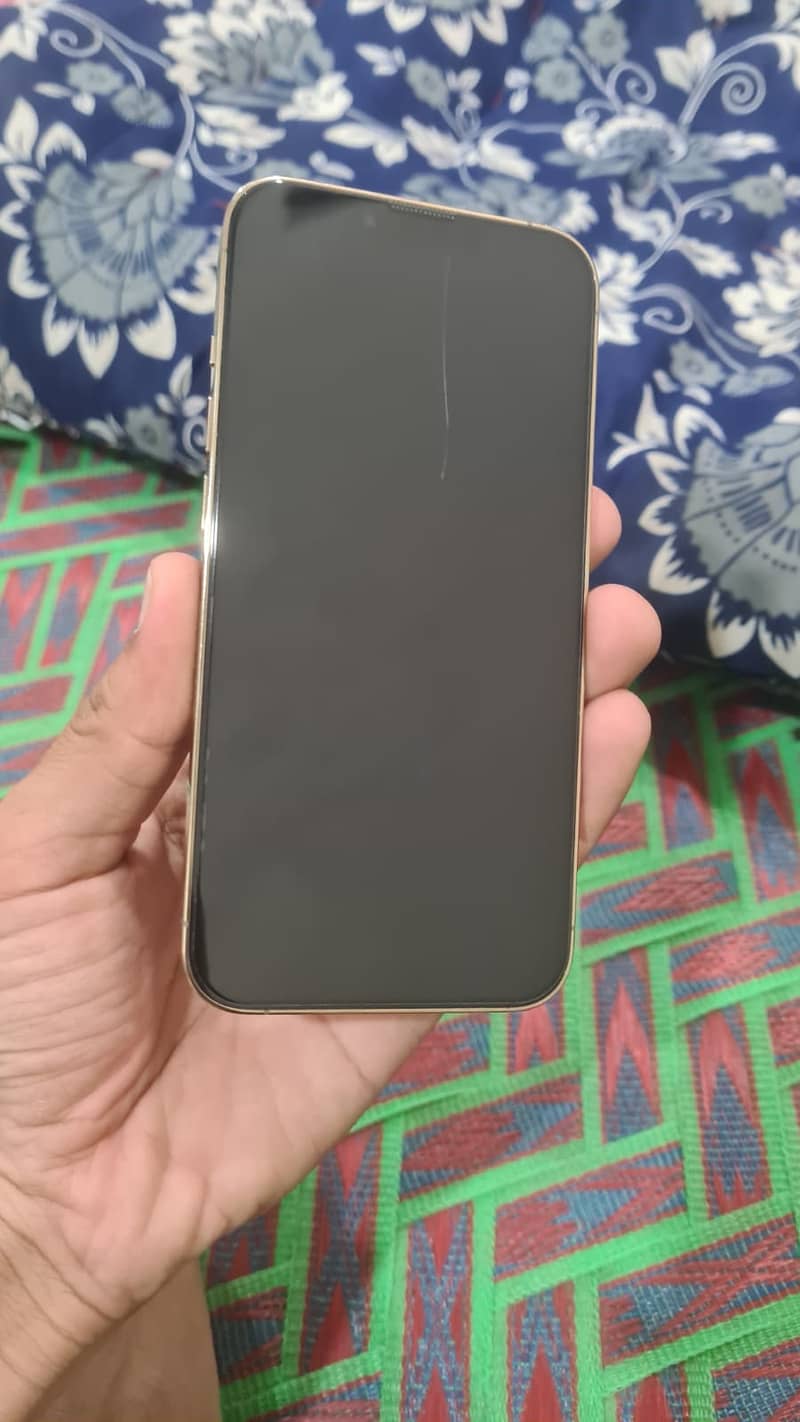 Apple iPhone 13 Pro jv 1