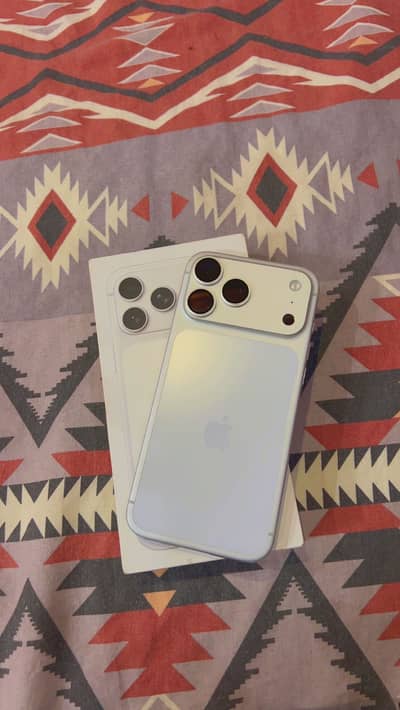 Apple iPhone 17 Pro Max MARCANTILE
