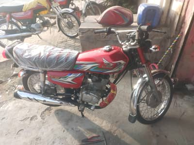 honda 125 2023 total genuine condition
