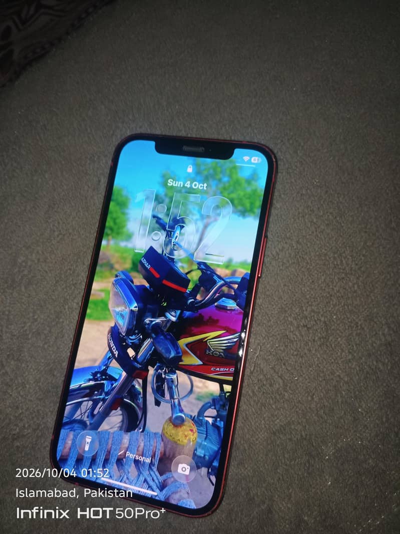 Apple iPhone 12 1