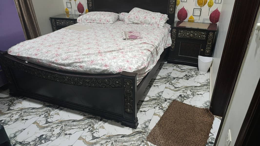 Bed set with dressing 1