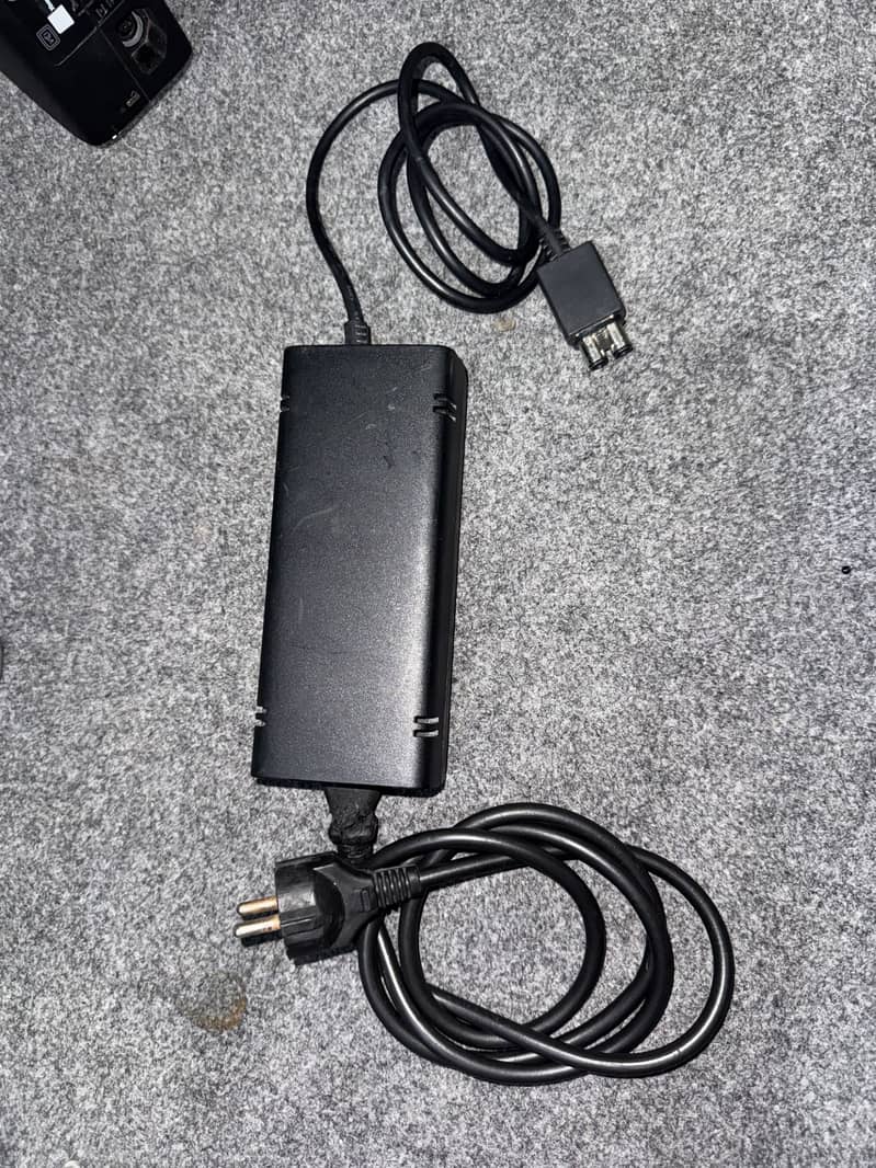 Xbox 360 slim 2
