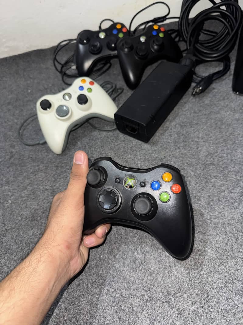 Xbox 360 slim 4