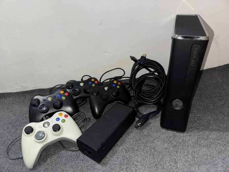 Xbox 360 slim 7