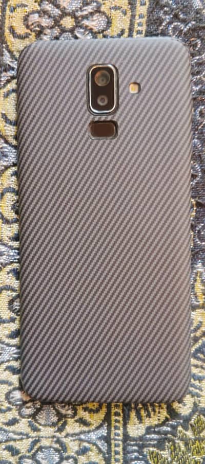 Urgent Sale: Samsung Galaxy J8 (Non-PTA)