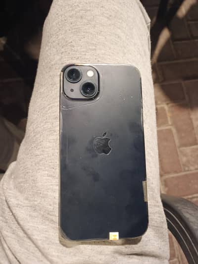 Apple iPhone 13