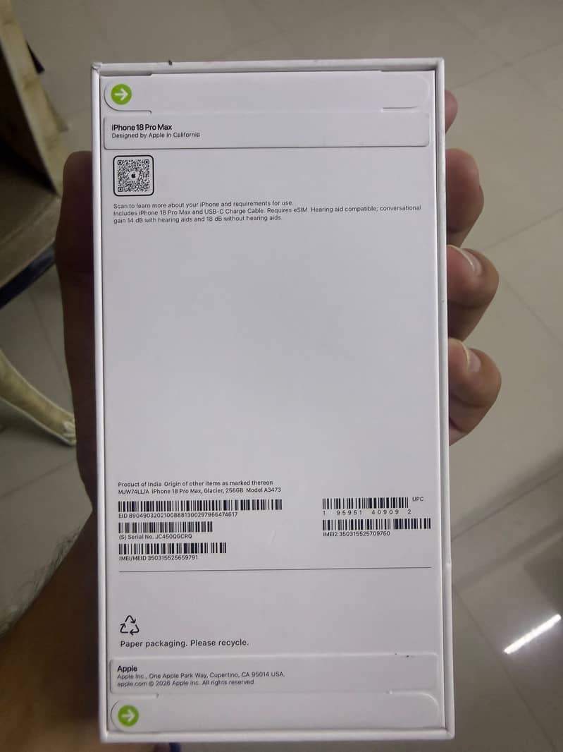 Apple iPhone 18 Pro Max 1