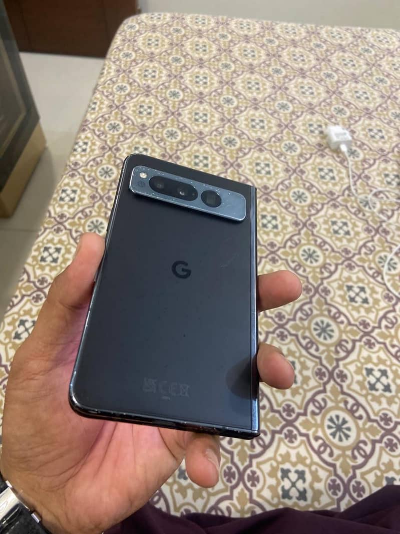 Google Pixel Fold 1