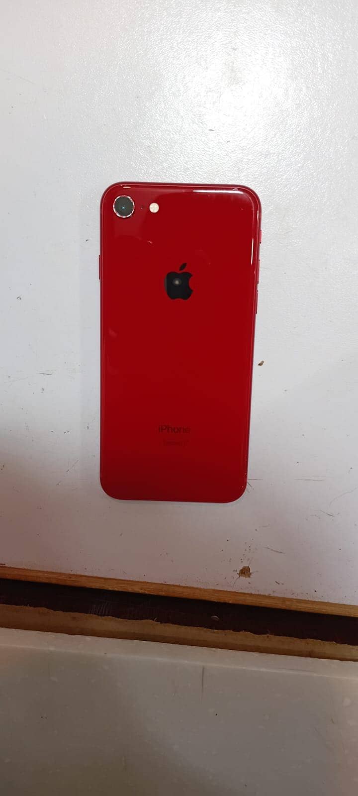 Apple iPhone 8 1