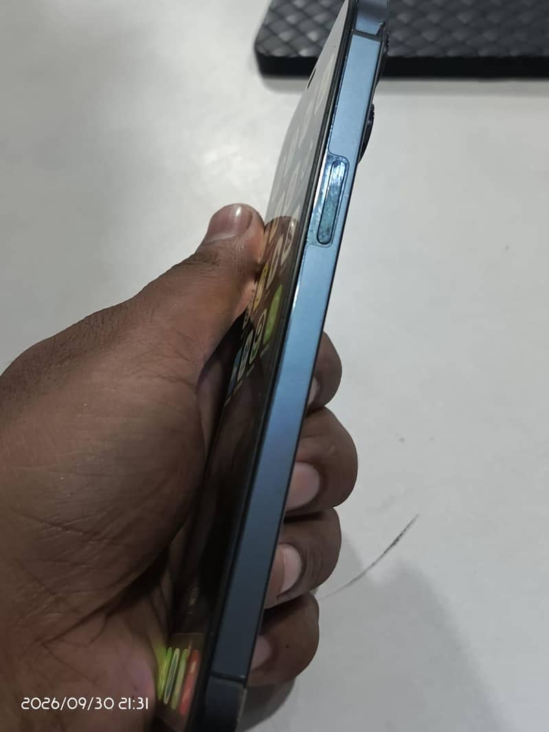 Apple iPhone 12 Pro Max 7