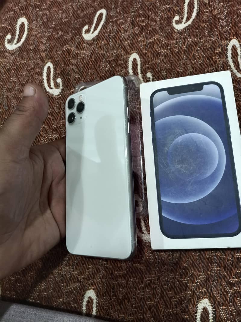 Apple iPhone 12 Pro 0