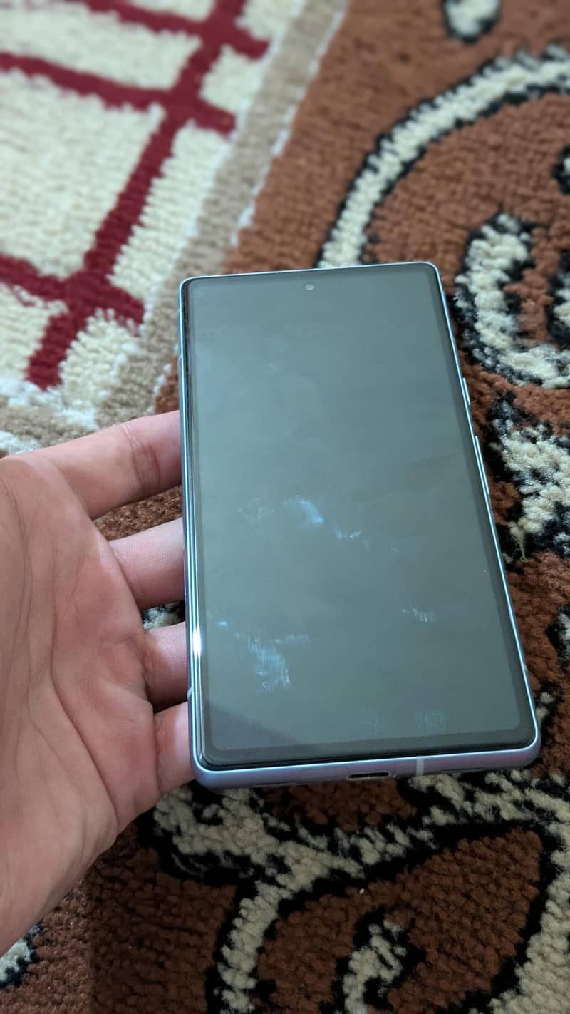 Google pixel 7a 6