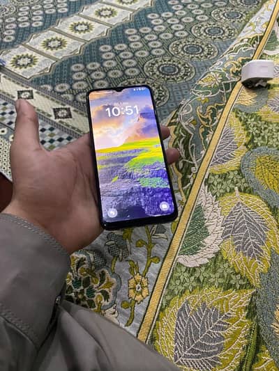 OPPO A18