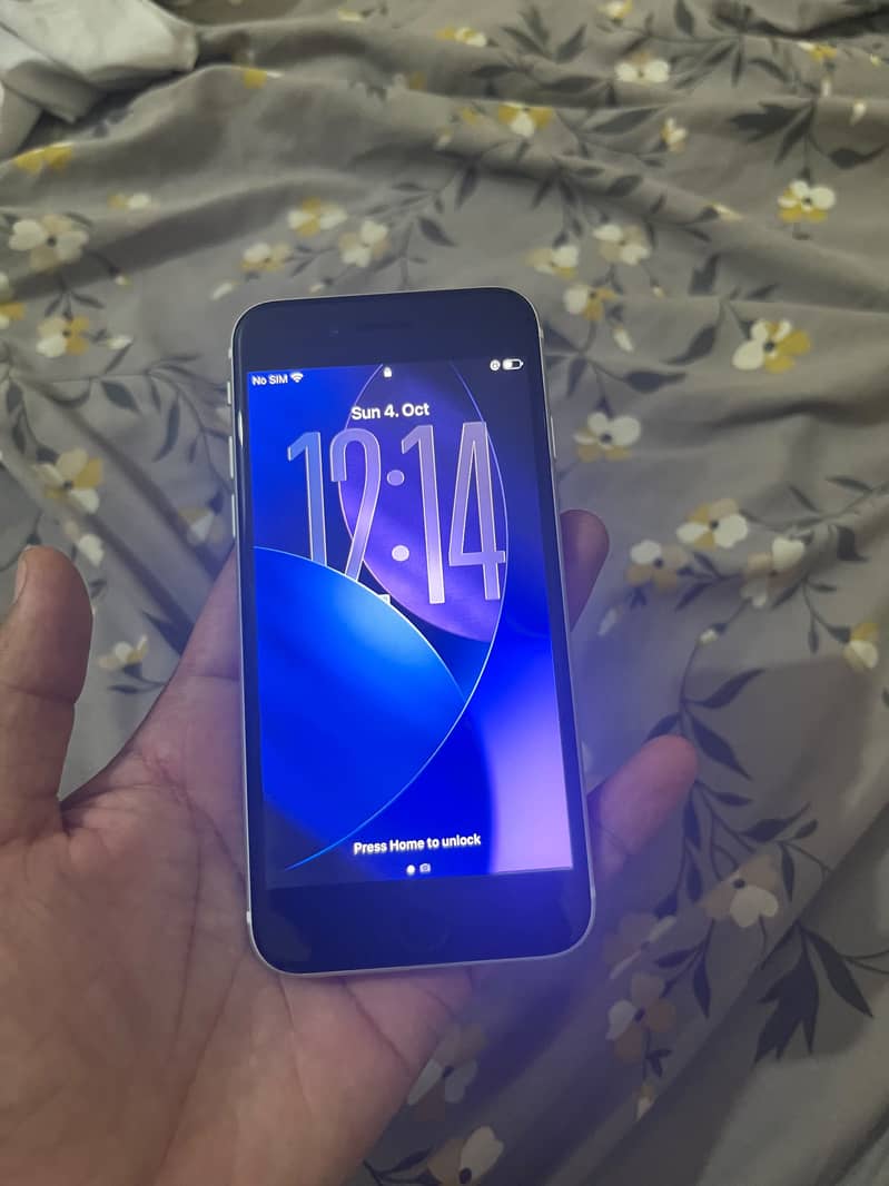 Apple iPhone SE 0