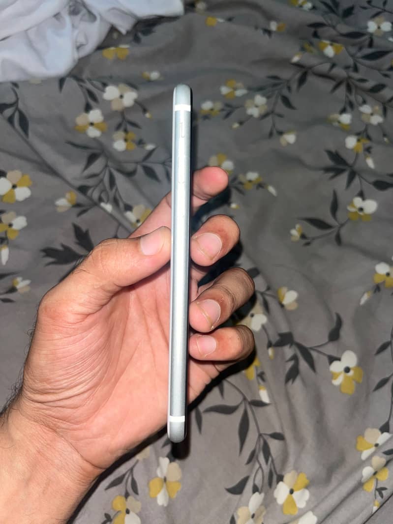 Apple iPhone SE 1