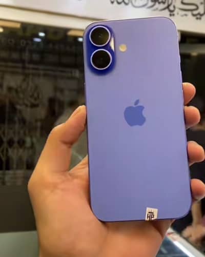 Apple iPhone 16