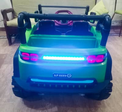 Full jambo size Kids 4X4 jeep car with remote/swing mode/Bluetooth/