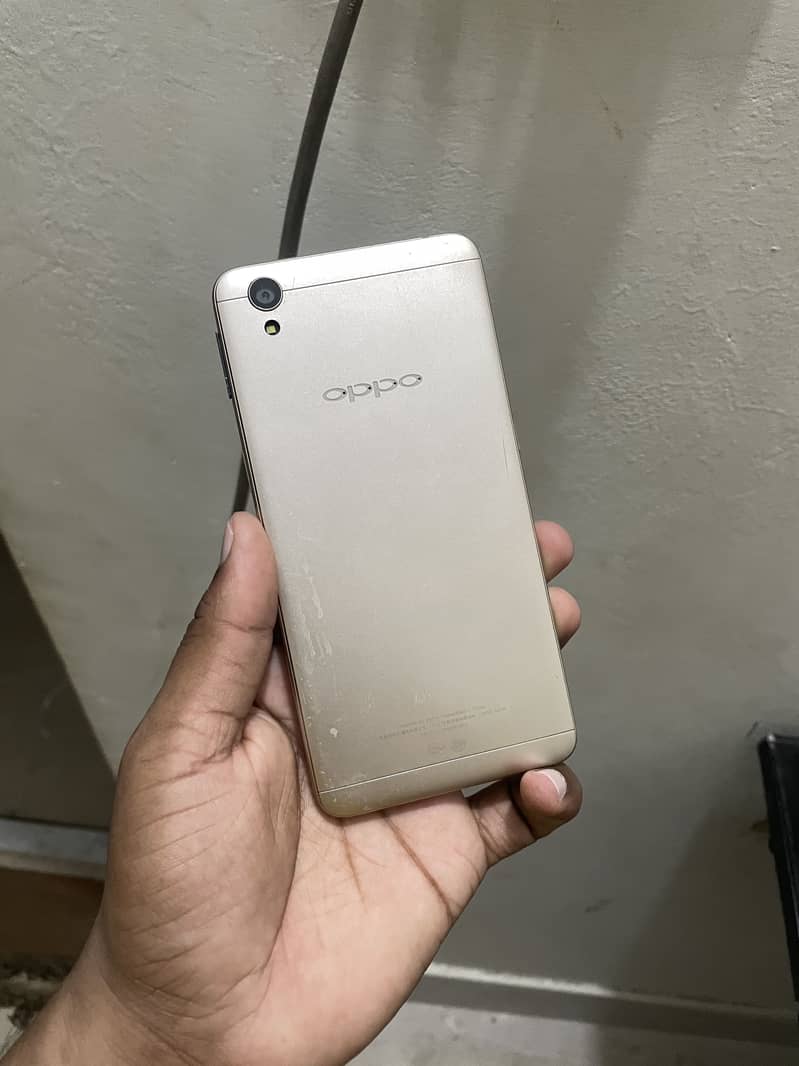 OPPO A37 0