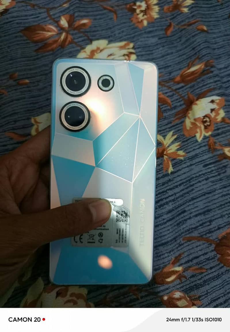 Tecno CAMON 20 0