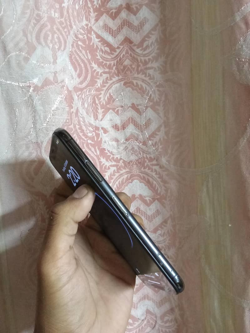 Apple iPhone X 1