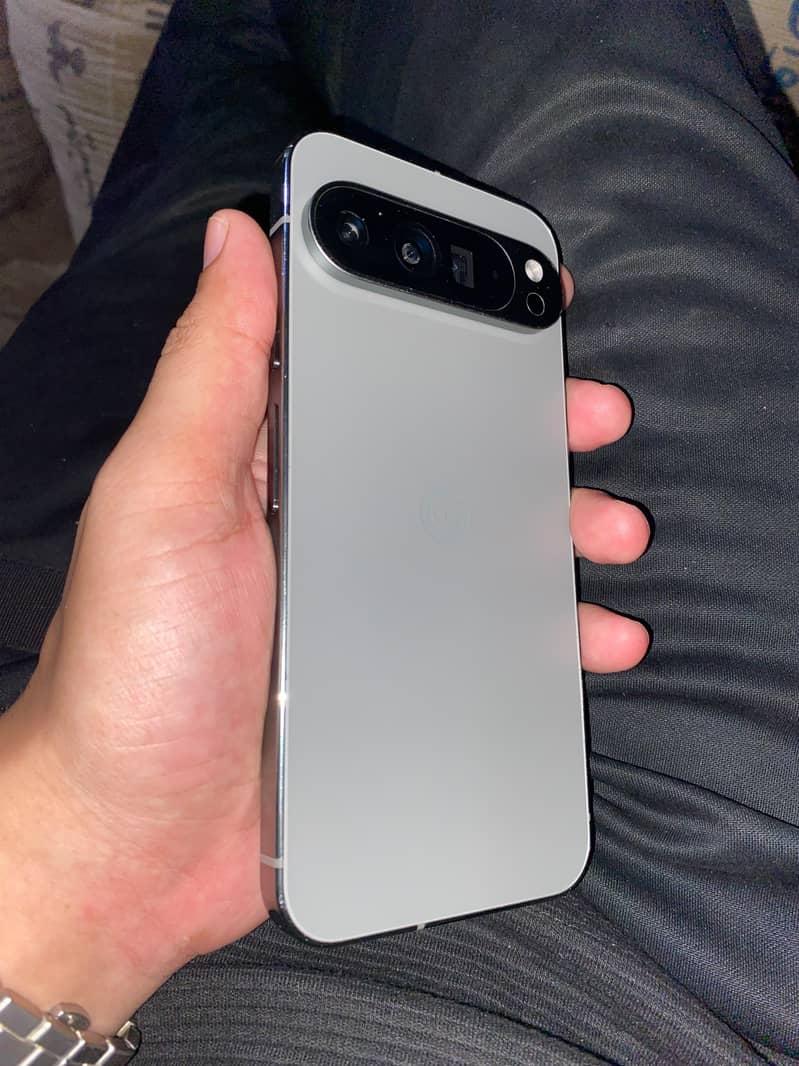 Google Pixel 9 Pro XL 4