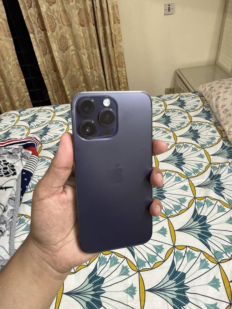 Apple iPhone 14 Pro Max 2