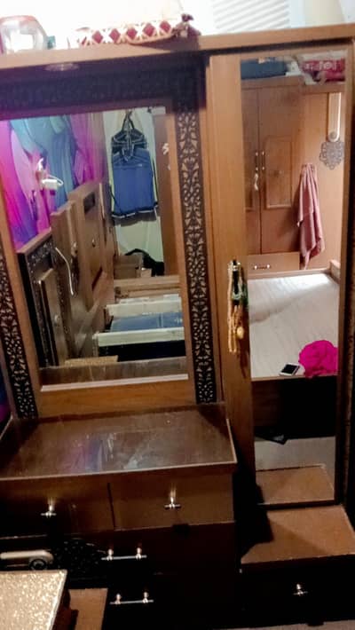 wooden Bedroom set