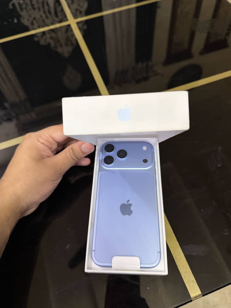 Apple iPhone 18 Pro Max 2