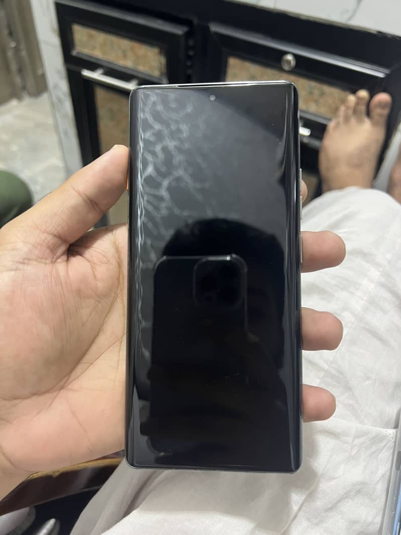 Tecno CAMON 40 Pro 3