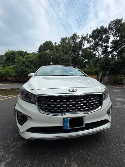 KIA GRAND CARNIVAL 2019