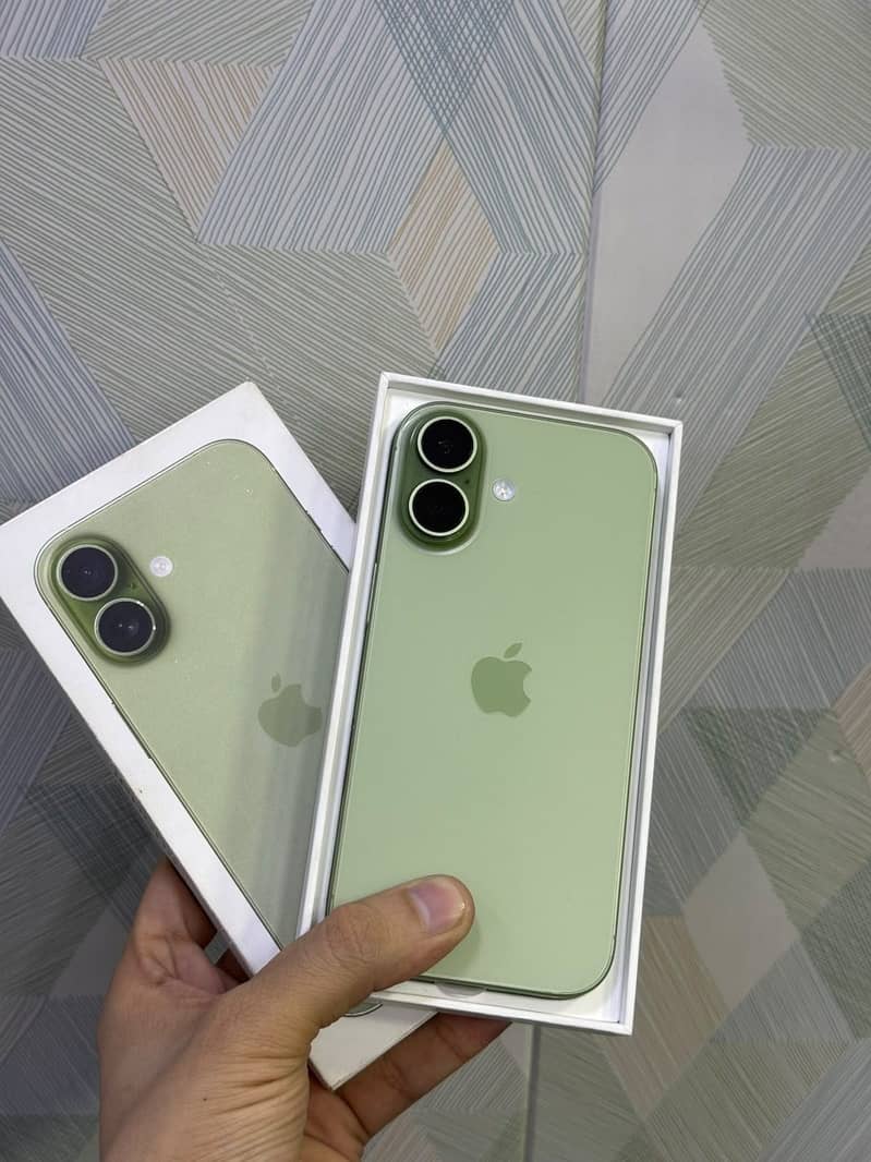 Apple iPhone 17 0