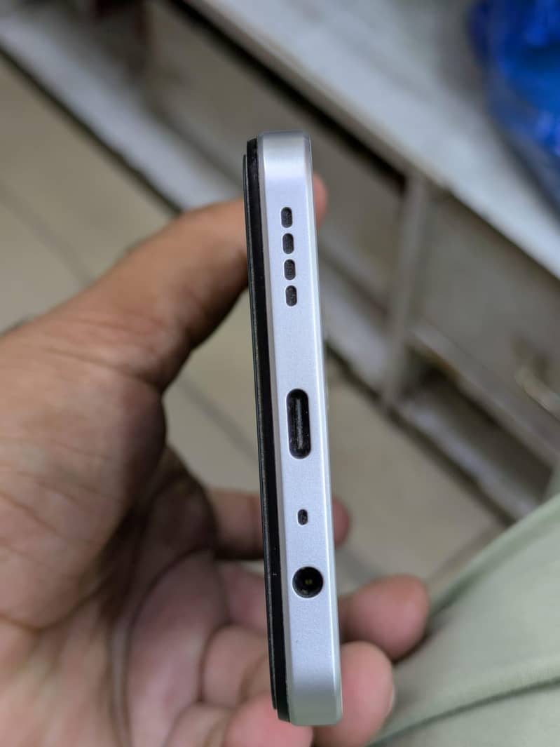 Realme C71 2