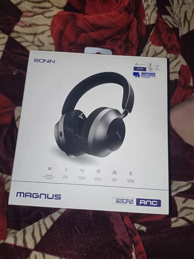 ronin headphones  Bluetooth