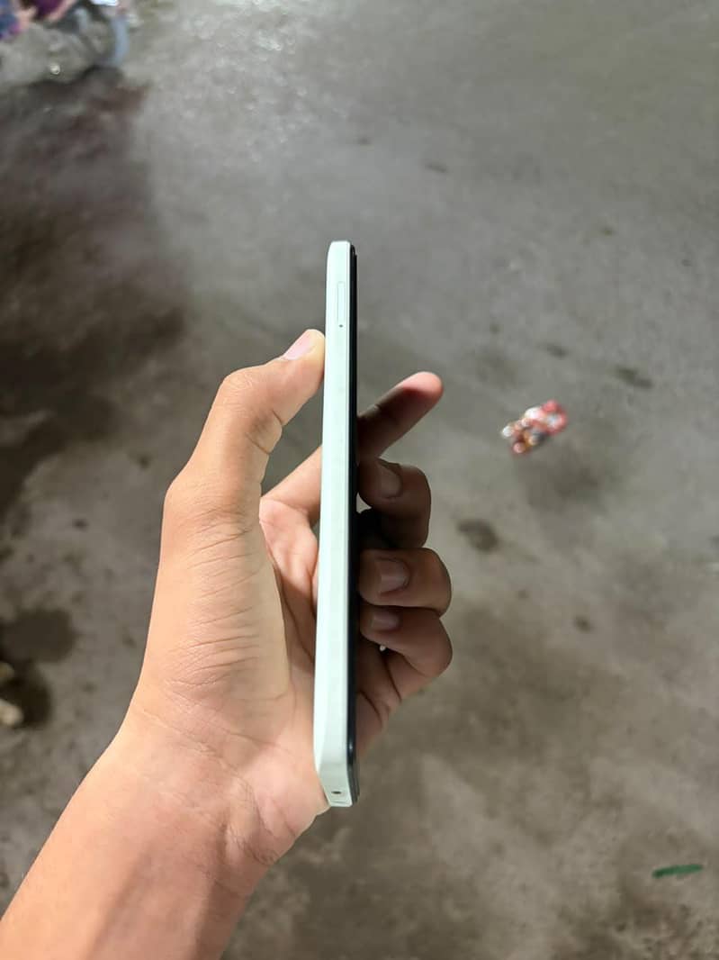 Xiaomi Redmi A1 Plus 4