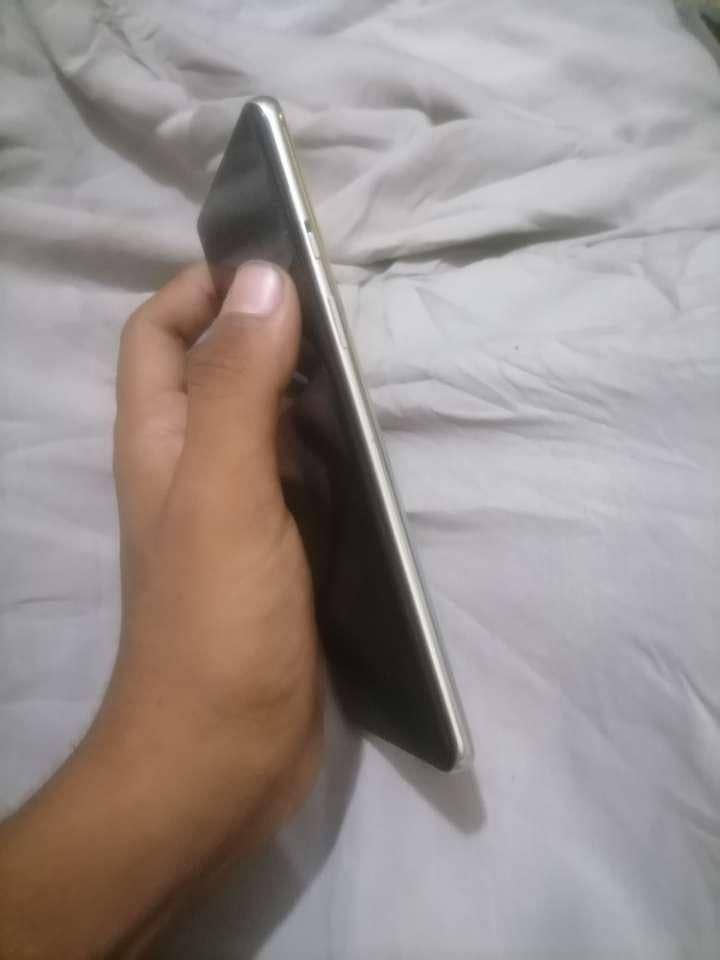 One Plus 8 (Exchange Possible) 5