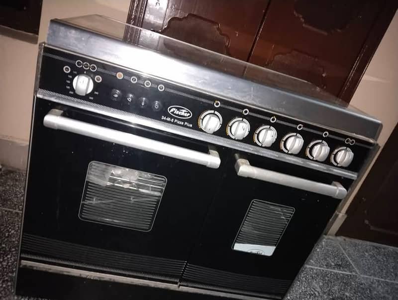 5 Burners double door cooking range 1