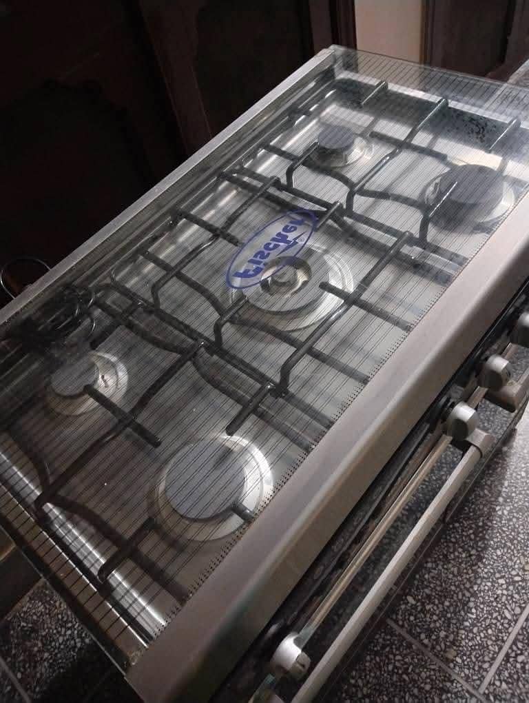 5 Burners double door cooking range 3