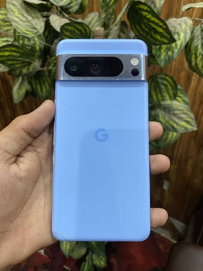 Google Pixel 8 Pro