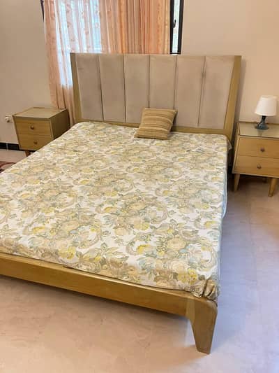 Queen size with dresser and new mattress