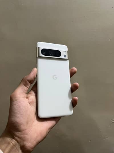 Google Pixel 8 Pro