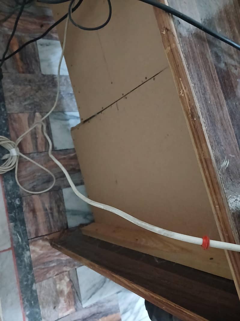 Computer Table 3