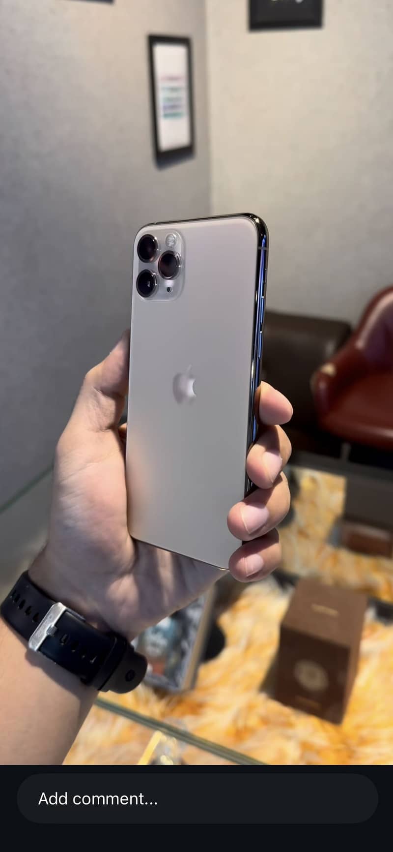 Apple iPhone 11 Pro 4