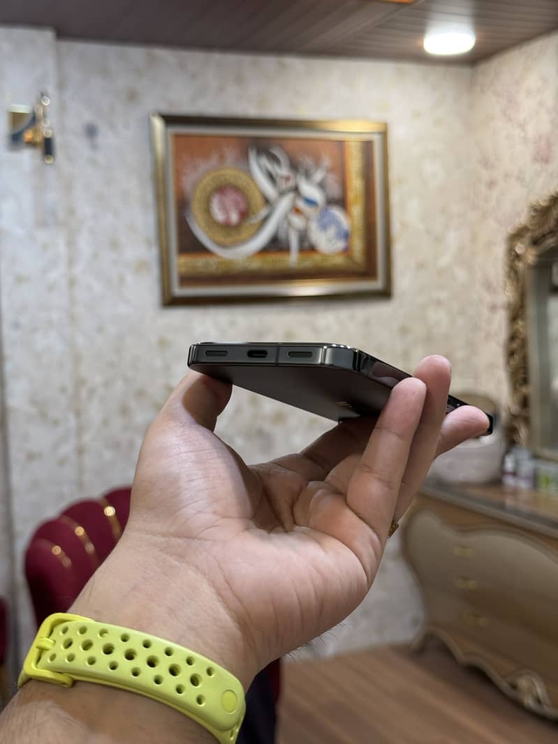 Google Pixel 10 Pro 2