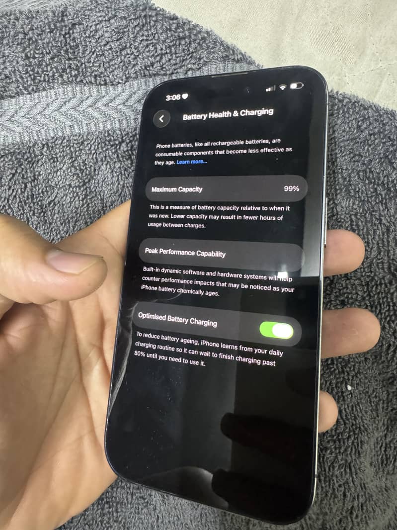 Apple iPhone 14 Pro 2