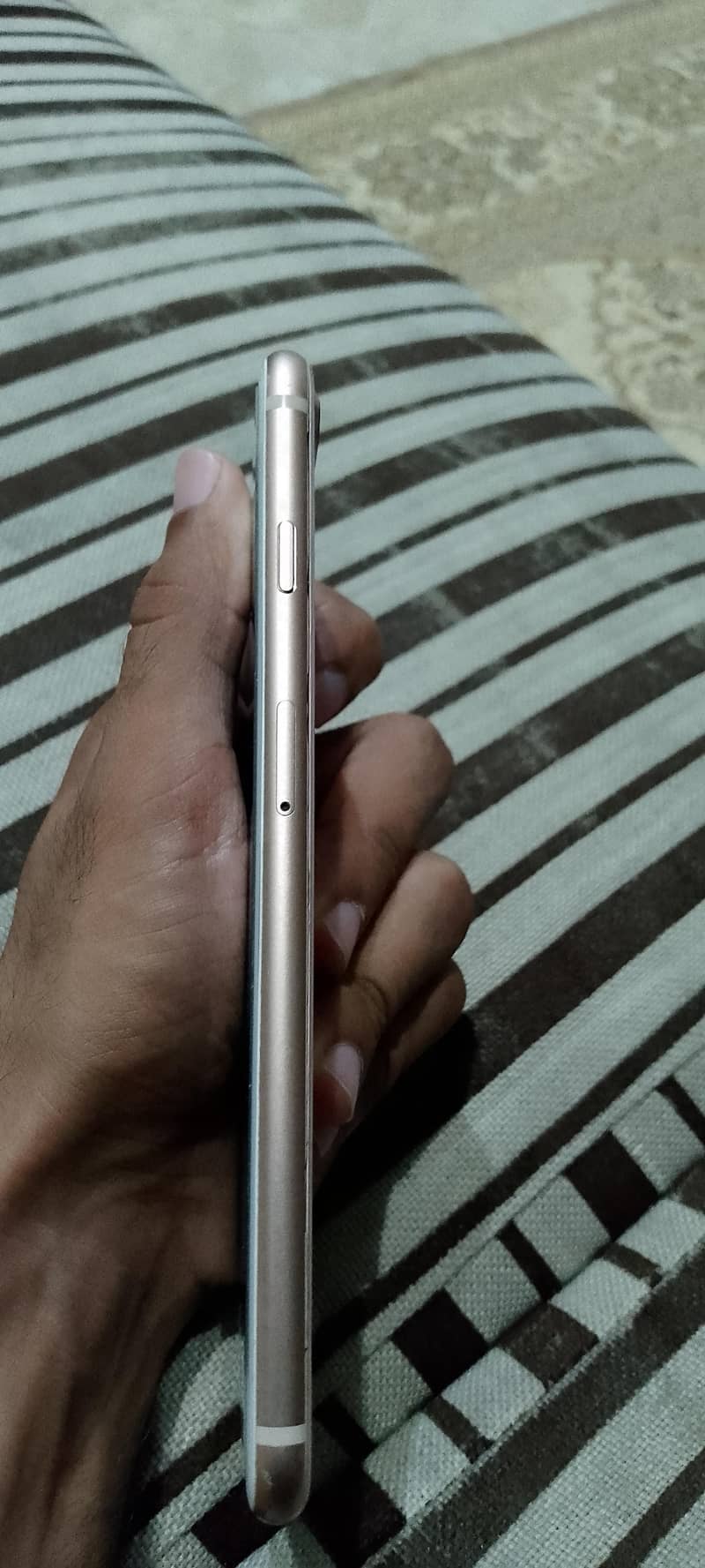 Apple iPhone 8 Plus 3
