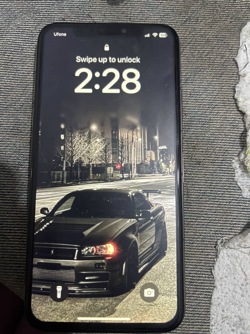 Apple iPhone XS 3