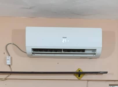 Haier ac good condition